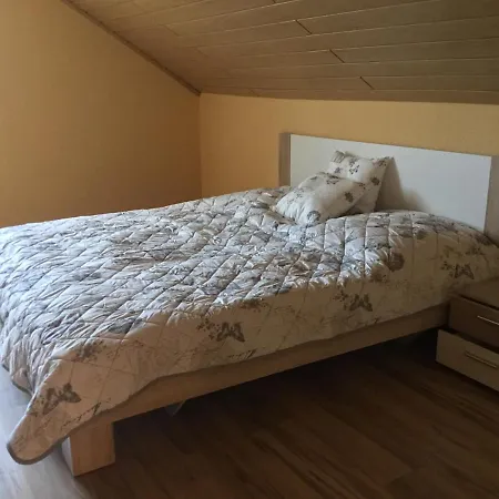 Alte Salzstrasse 43 *